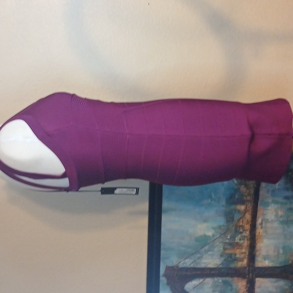 BRAND NEW!! GUESS W TAGS Elegant Purple Sleeveless Dress - Picture 7 of 13